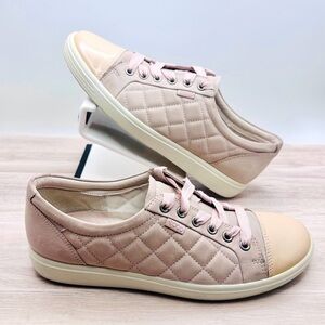 ECCO Blush Pink Quilted Leather Patent Leather Toe Low Rise Sneakers EU 40/US 9